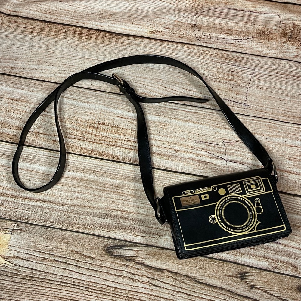 Kate Spade Lemon Street CAMERA Gwen Crossbody